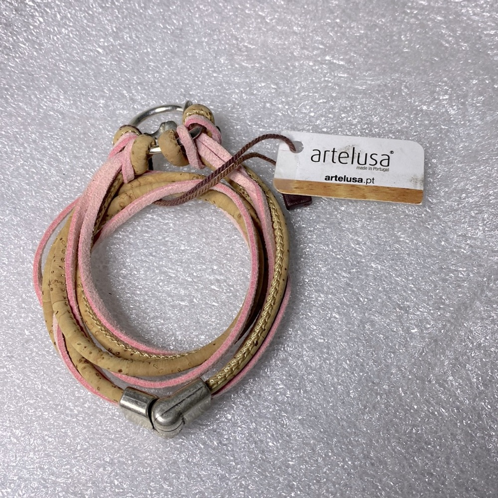 Artelusa pink tan leather bracelet with small dog charm